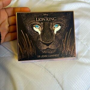 Sir John x Luminess The Lion King palette